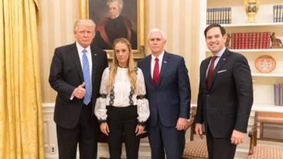 Donald Trump, Lilian Tintori, Mike Pence y Marco Rubio. EFE