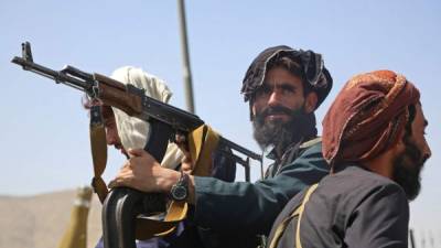 Los talibanes arrebataron al ejército afgano los helicópteros, armas y vehículos donados por EEUU./AFP.