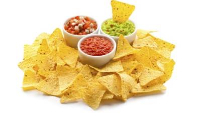 Si no desea carne solo puede agregar los vegetales en trocitos. También puede agregar queso deretido o guacamole.