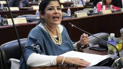 La diputada Waleska Zelaya hizo una venta millonaria al Estado de Honduras.