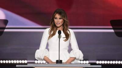 Melania ha estado en el centro de la polémica tras la publicación de unas fotos donde aparece desnuda.