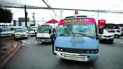 El paro de transporte se convocó a las 6:00 am.