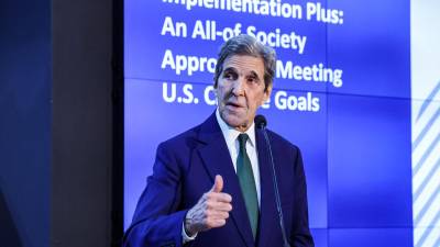 El enviado especial de Estados Unidos para el clima, John Kerry, durante su disertación en la COP27.