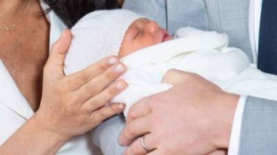 Meghan y Harry dieron a conocer el nombre de su primer hijo este 08 de mayo, poco después de presentarlo ante los medios.