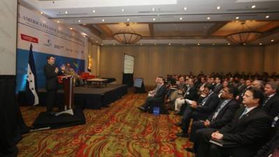 El presidente de la República, Juan Orlando Hernández, afirmó en el cónclave que los países del exterior ven a Honduras con otros ojos y con más respeto.