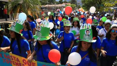Con cantos conmemoraron a san Juan Bosco.