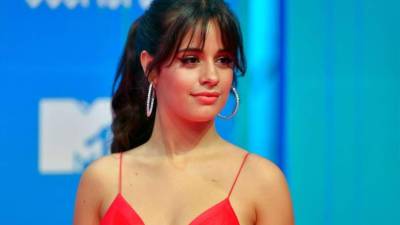 Camila Cabello, quien mantiene una relación sentimental con Shawn Mendes, envió un mensaje a los que critican su cuerpo.