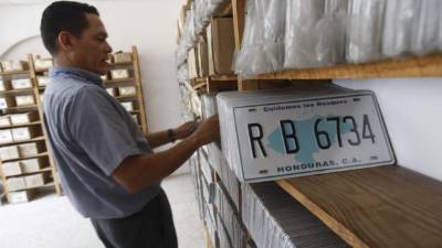 La última emisión de placas se hizo en 2010 y fueron reclamadas a cuentagotas por los contribuyentes.