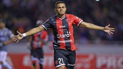 Roger Rojas sigue enamorado con el gol en el Alajuelense. FOTO LA NACIÓN.