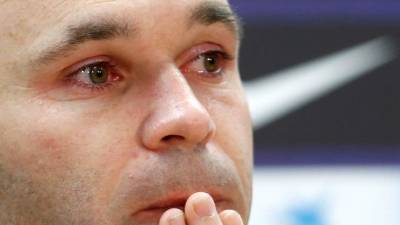 Era evidente la tristeza en el rostro de Andrés Iniesta.