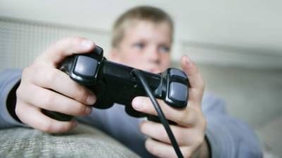 Para que un trastorno por videojuego pueda ser diagnosticado el patrón de comportamiento tiene que ser lo suficientemente severo.