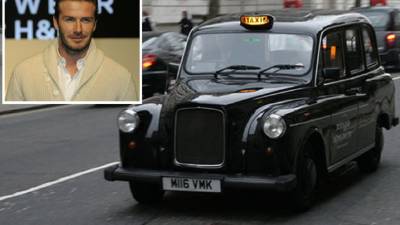 Beckham quiere un taxi londinense para pasar desapercibido en Inglaterra.
