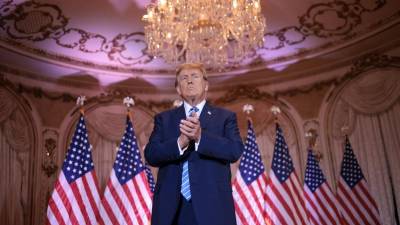 Trump celebró en su mansión de Mar-a-Lago su triunfo electoral en el supermartes.