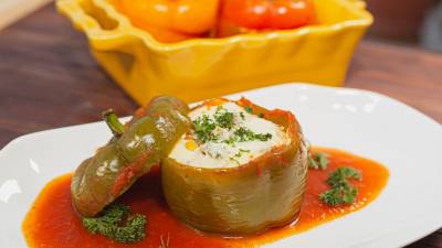 Chiles rellenos con carne