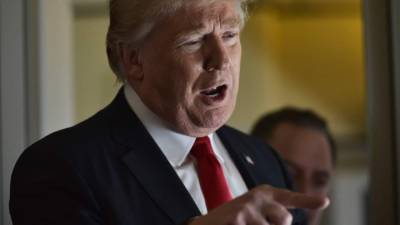 Donald Trump fue criticado luego de defender nuevamente a Vladimir Putin.