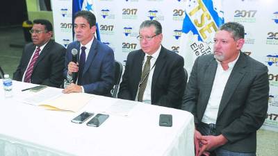 El Tribunal Supremo Electoral aprobó el viernes anterior la estrategia de voto en línea continua.