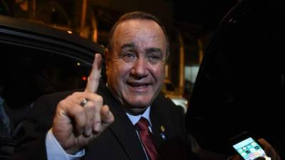 Giammattei se impuso a su rival, Sandra Torres, en segunda vuelta.