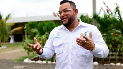 <b><span class=mln_uppercase_mln>Funcionario.</span></b> Marco Tulio Castellanos, director del 911.