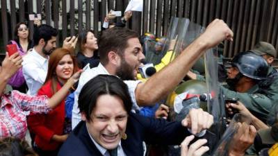 En Chacao y El Hatillo se protestará además por la destitución de sus alcaldes, los opositores Ramón Muchacho y David Smolansky.