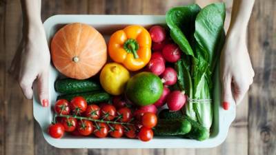 Una dieta balanceada actúa en favor de la prevención, recuperación y tolerancia del cáncer de mama.