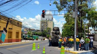Conectarse a la red wifi de los semáforos es fácil y no requiere de clave. Tiene un radio de acción limitado, pero permite a los usuarios tanto locales como turistas buscar direcciones, entre otros beneficios.