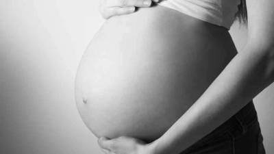 El embarazo de la mujer transcurre con normalidad.