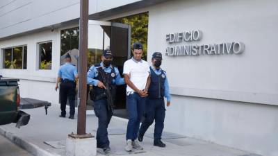 Luis David Miranda Navarro fue apresado ayer por agentes de la DPI en San Pedro Sula.