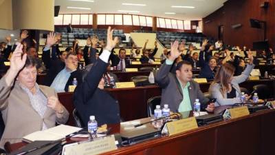 Los diputados regresarán con una agenda cargada en enero.