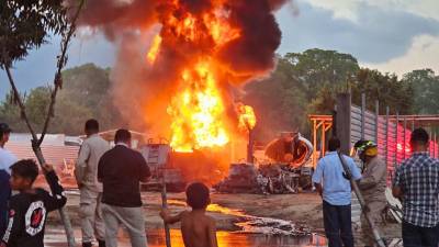 Las cisternas quedaron totalmente destruidas.