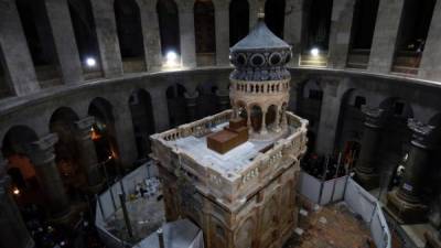 El Santo Sepulcro fue abierto por primera vez en los últimos dos siglos para llevar a cabo obras de restauración.