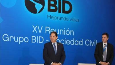 El acuerdo fue suscrito por el ministro coordinador general del Gobierno de Honduras, Jorge Ramón Hernández, la vicecanciller hondureña, María del Carmen Nasser, y la representante de la FAO en Tegucigalpa, María Julia Cárdenas. EFE/Archivo