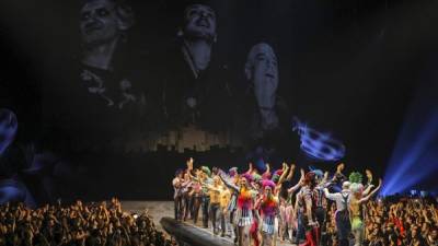 Fotografía cedida por el Cirque du Soleil de su espectáculo 'Séptimo Día', en el que rinde tributo y mezcla su propuesta circense con la música y los éxitos de la banda argentina Soda Stereo.