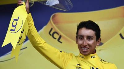 Egan Bernal se convirtió este domingo en el primer ciclista colombiano en conquistar el Tour de Francia, tras la disputa de la 21ª y última etapa, en la que el australiano Caleb Ewan venció en la tradicional llegada a los Campos Elíseos de París.
