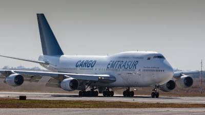 Un avión Boeing 747 de carga y su tripulación de 19 personas de nacionalidad venezolana e iraní se encuentran retenidos en Argentina.