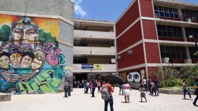 La Unah en Tegucigalpa (Ciudad Universitaria) y otros centros regionales tienen más de 60 días sin clases. Foto archivo.