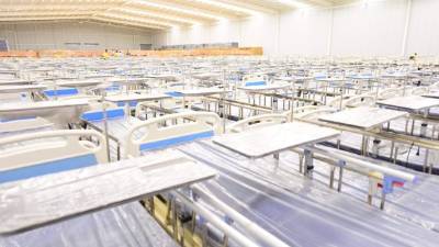 Bukele anunció haber hecho la compra más grande de camas hospitalarias en la historia de El Salvador./Twitter.