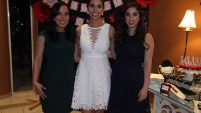 Rosa Elena, Ivanna y Rebecca Molina