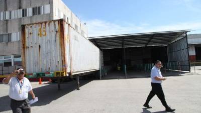 Descongestionada se encontraba ayer la aduana de la terminal aérea de La Mesa, la cual también recibe carga marítima.