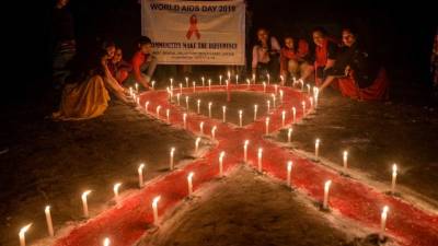 Varios países realizaron actividades para conmemorar ayer el Día Mundial de la lucha contra Sida. AFP