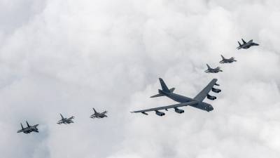 Cazas y bombarderos estadounidenses y surcoreanos participaron en las maniobras de este jueves en Seúl.