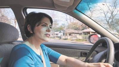 Michelle Dahlenburg se queja del tráfico en Austin, la cludad a la que se mudó desde Chicago.