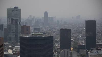 Vista panorámica que muestra la capa de contaminación el 16 de mayo de 2024 en la Ciudad de México (México).