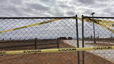 Fotografía que muestra una vía de acceso al Centro de Procesamiento de Inmigración en Texas (EE.UU.). Imagen de archivo. EFE/ Alejandra Arredondo.