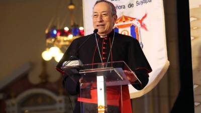 El jerarca de la Iglesia Católica dijo que los jóvenes quieren saber que les proponen los políticos para construir un país mejor.