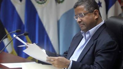 El expresidente Francisco Flores es acusado de presunta corrupción por la justicia salvadoreña.
