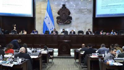 A las 3:00 pm arrancará la sesión legislativa en la que se discutirá la polémica “Ley de Escuchas” en el Congreso Nacional de Honduras.