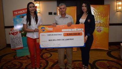 Don Carlos Martínez vive su mejor momento al recibir 6 millones de lempiras, convirtiéndose en el único ganador del sorteo de SuperPremio del 10 de febrero.