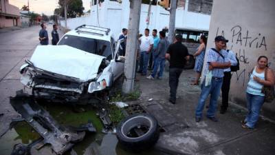 El accidente se produjo a eso de las 5:30 am cuando los ocupantes del rapidito se dirigían hacia sus lugares de trabajo.