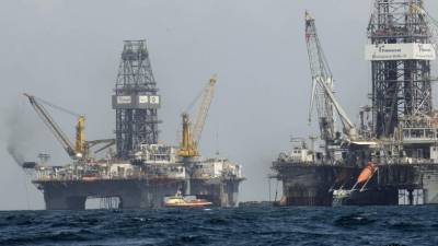 Plataformas petroleras en el Golfo de México. Los niveles de producción no dan indicios de bajar.