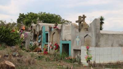 Alrededor de 500 cuerpos hay enterrados en el cementerio en Copán.